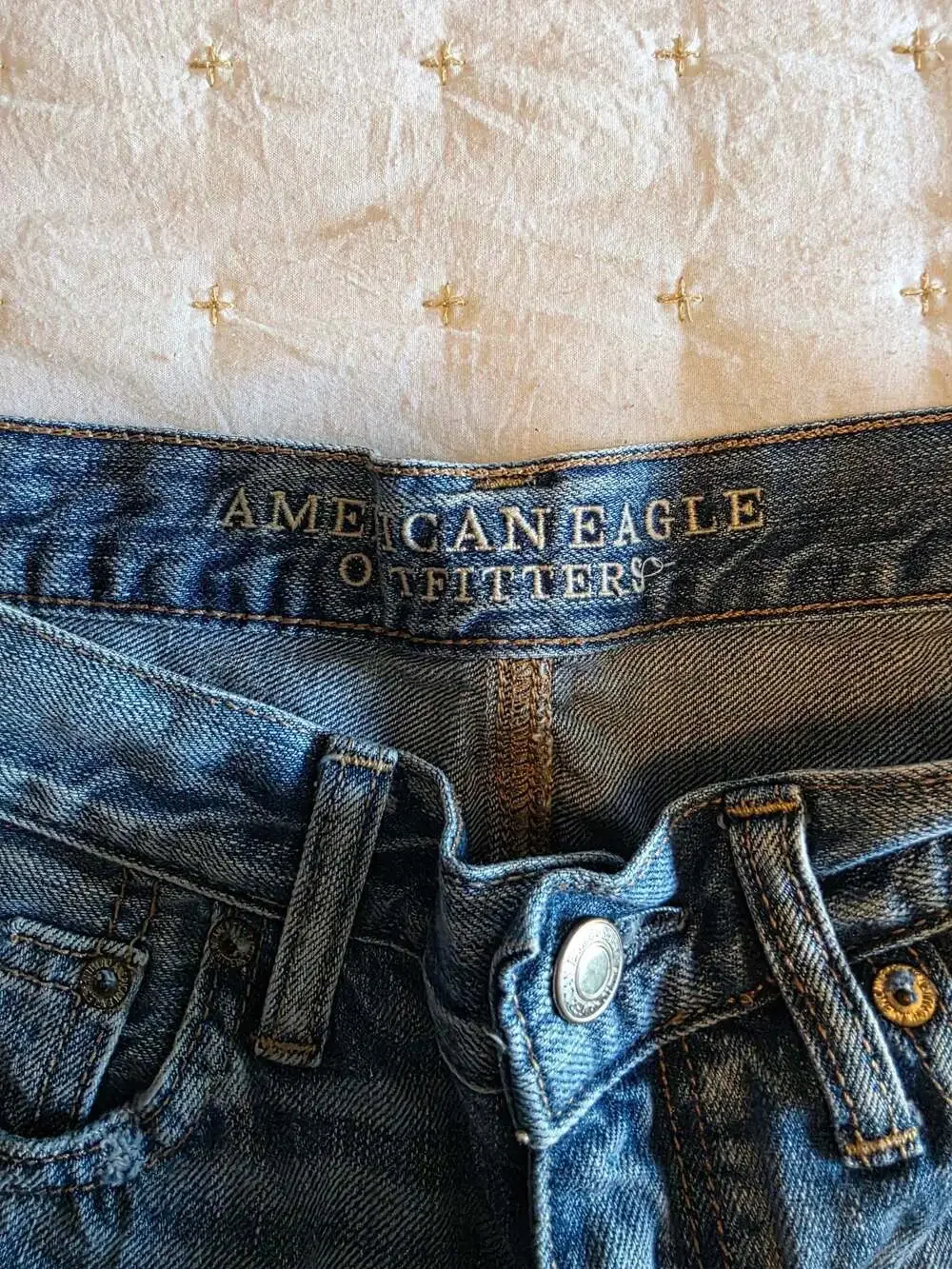 American Eagle Outfitters Vintage Hi-Rise Festival Cut Off Jean Shorts Size 8